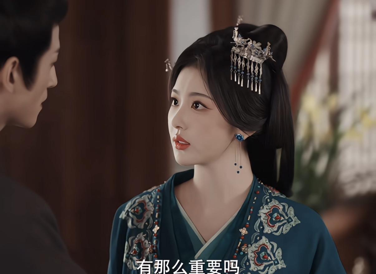 李燕回好疯，可是好喜欢。自毁容貌把沈汐和和太子都看愣了。李燕回是一个亡国公主