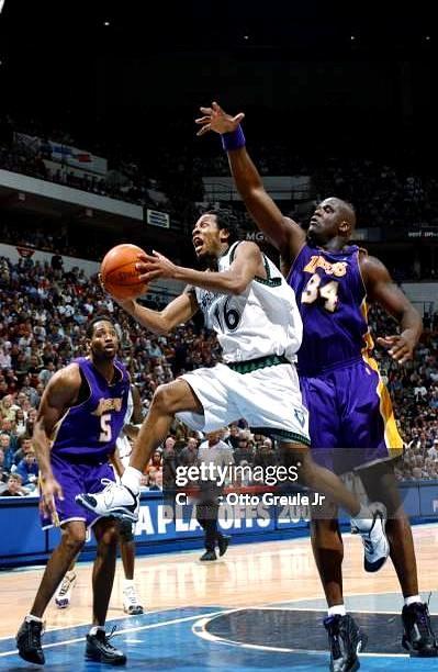 一个落选秀，怎么就成了季后赛大杀器？2003年，森林狼队主力控...