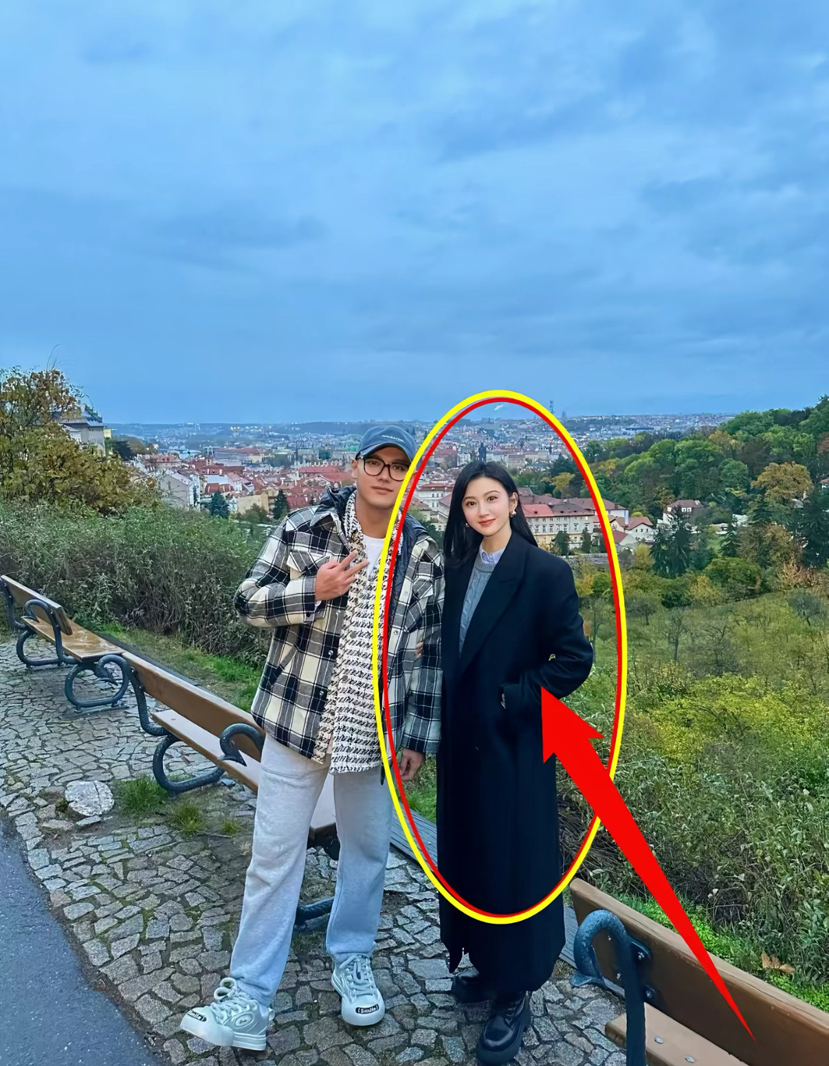 天菩萨⋯难怪沪上富二代被她哄成胚胎。景甜宝宝太美了吧！​​​