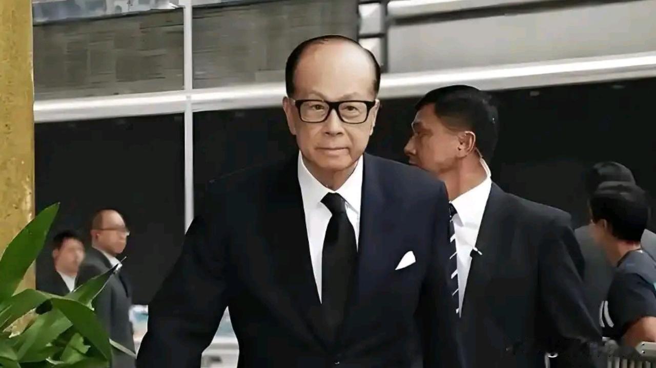 1月29日晚九点多，巴拿马最高法院做出一个惊人举动：未遵循常规流程将正式判决书送