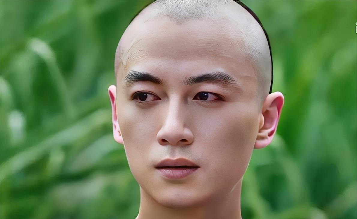 《大生意人》：常玉儿死了，一尸两命。古平原跪在悬崖边，指尖抠进冻土。怀里玉儿