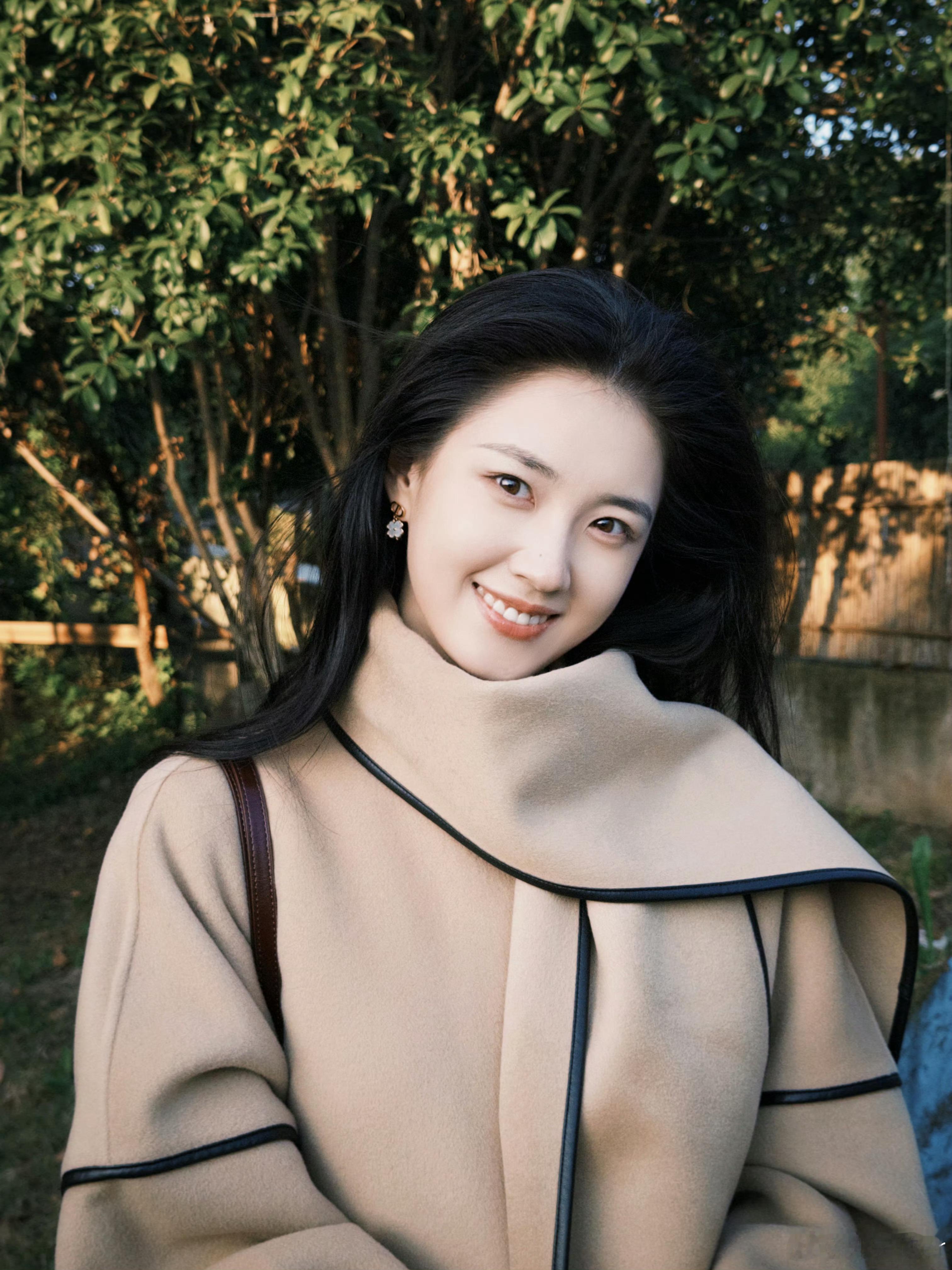 有人把你放心上一觉醒来还是很幸福郭宇欣