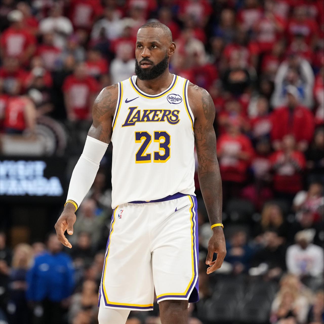 NBA历史30+得分场次：1.詹姆斯——572场2.乔丹——562场3