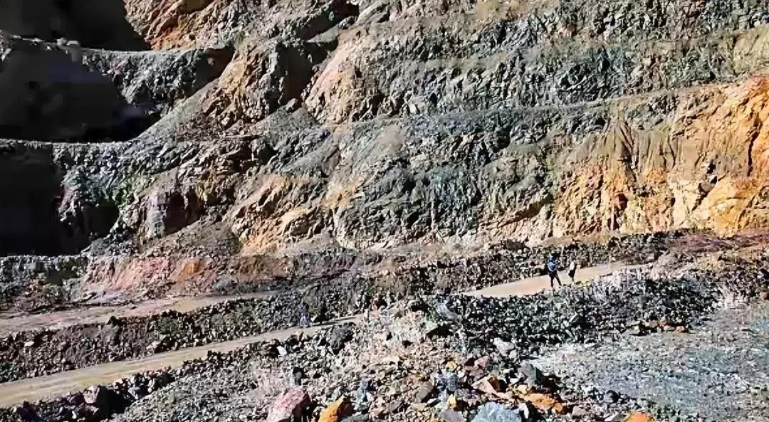 稀土真是个烫手山芋我的天，稀土这玩意儿简直是悬在咱们头顶