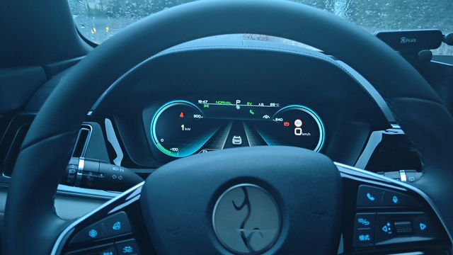 宇宙无敌宋Plusdmi提车两年使用总结！！！最满意的就是这车，颜值了，2