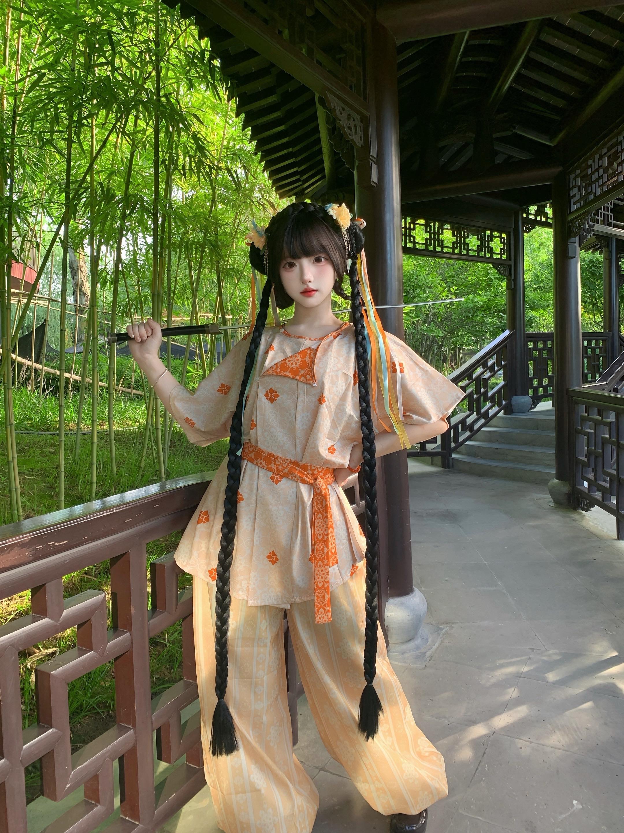 “江湖险恶，小师妹只信师姐一人”一整套🥕78的小师妹套装！！！一起去...