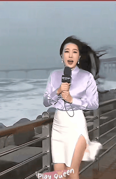 爱岗敬业的美女，还是要注意安全