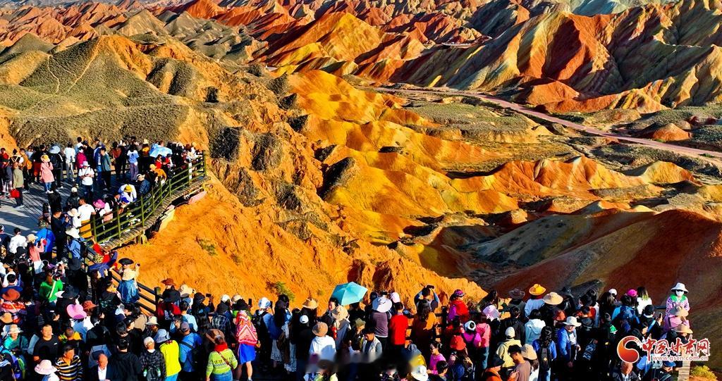 🚗甘肃多地纳入国家精品自驾旅游公路网！青甘环线解锁大美甘肃同城热点创作计划交