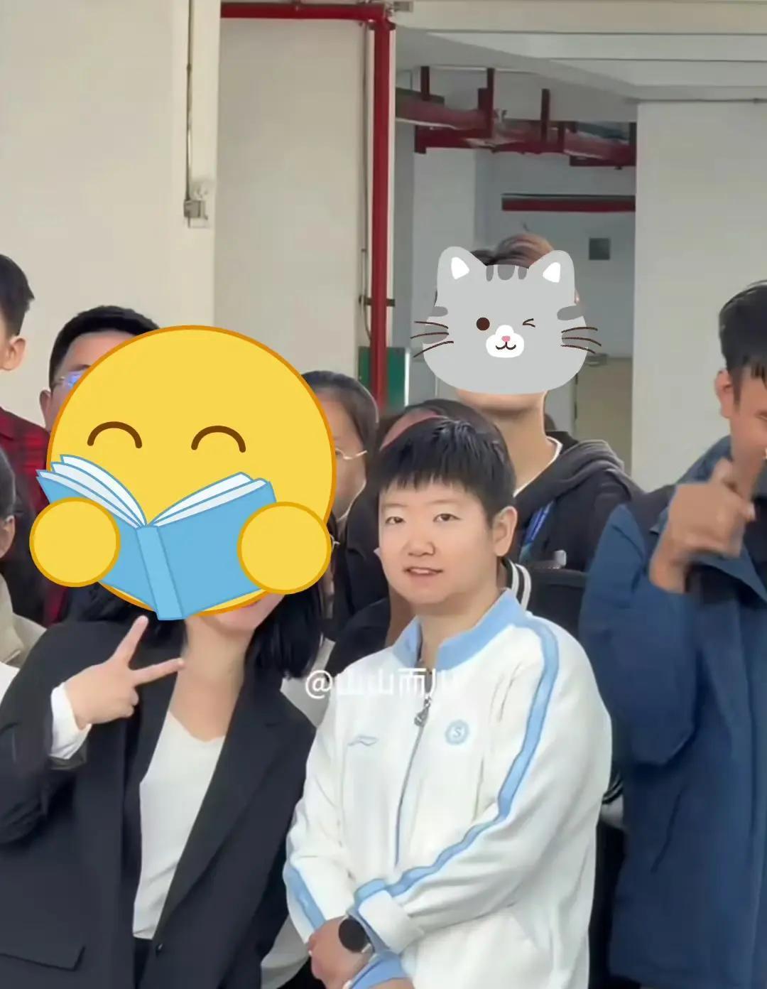 发现参加亚洲杯的莎莎和以前不一样了，从香港总决赛伤退后一直休息调整，看到现在的莎