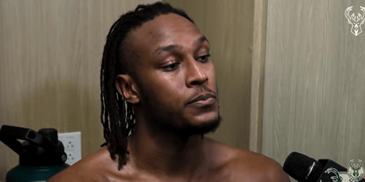 步行者球迷的迷惑行为，主场狂嘘特纳，特纳表示他不明白为什么步行者的球迷要嘘他，不