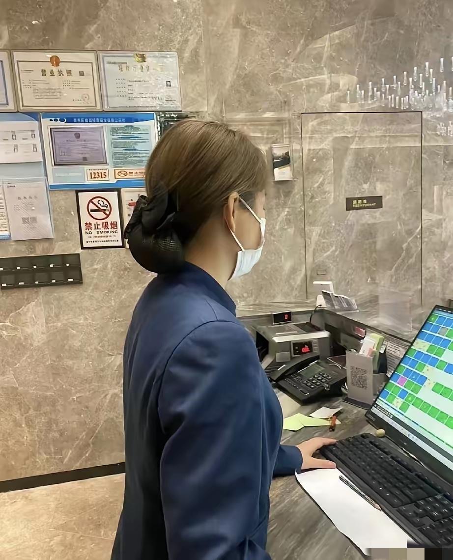 携程的套路其实很早就发现了！​以前给客人订了一家499的酒店，过了差不多半个月