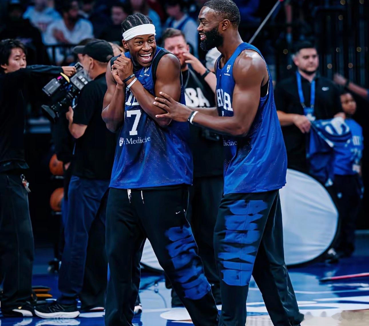 NBA传来最新的三个消息，其中第3个消息让湖人后悔不已：第一个消息，76人完成季