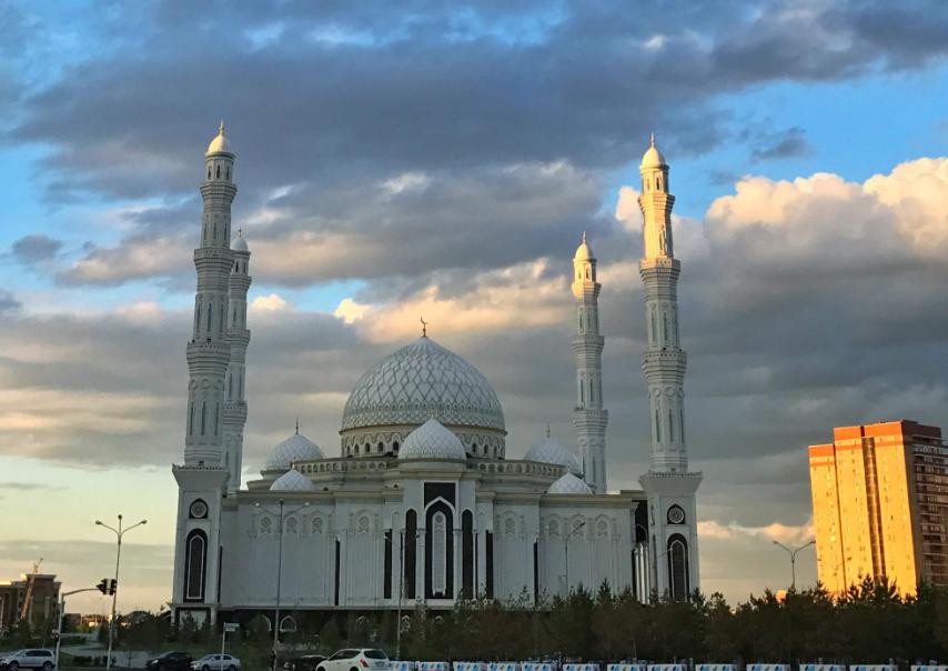 哈萨克斯坦外交部宣布了！2026年1月14日，哈萨克斯坦外交部紧急发声，重申自己