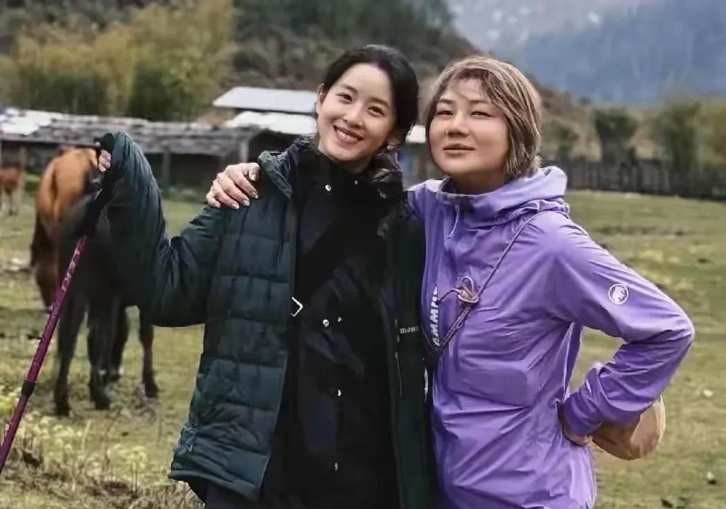 杨天真和章泽天？没想到吧，这两个人居然也会是朋友，名字里面带“天”的女人都不
