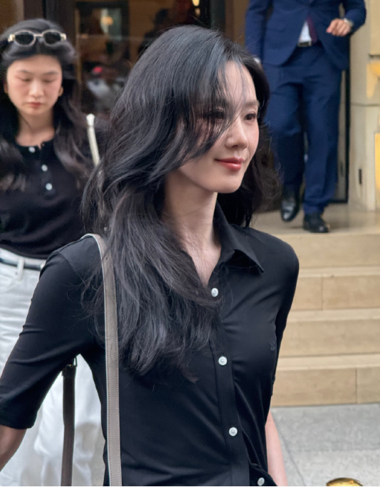 有时候衣服（纽扣）质量太好了，也不见得是什么好事