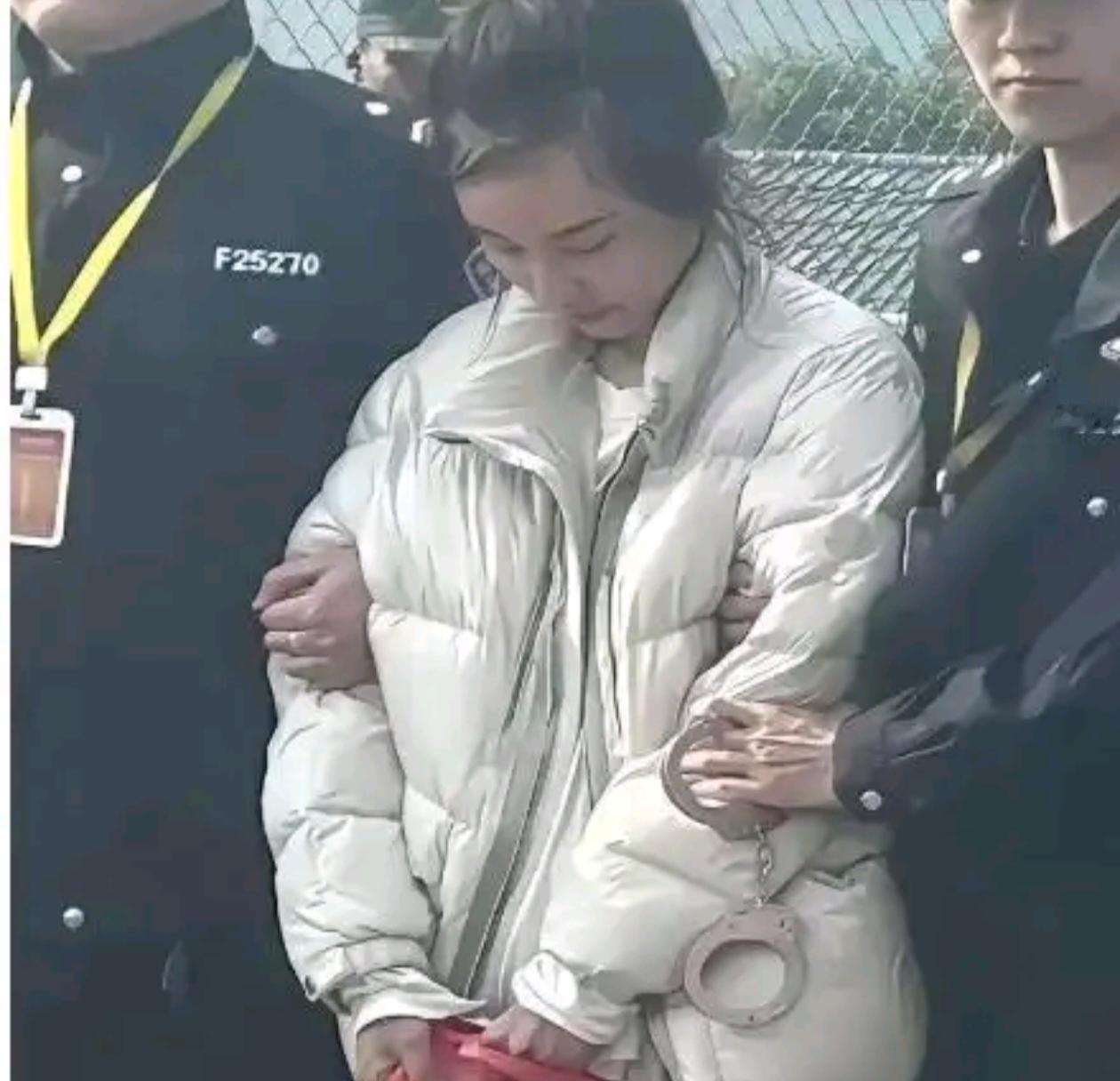 目前，柳某因实施转移尸体的违法行为，已被司法机关依法采取刑事强制措施。若柳某父亲