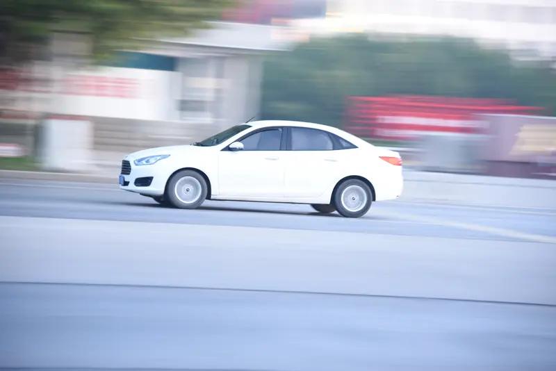 大快人心！工信部重拳整治“速成车”，再也不让车主当免费试车员了很多人最近都发