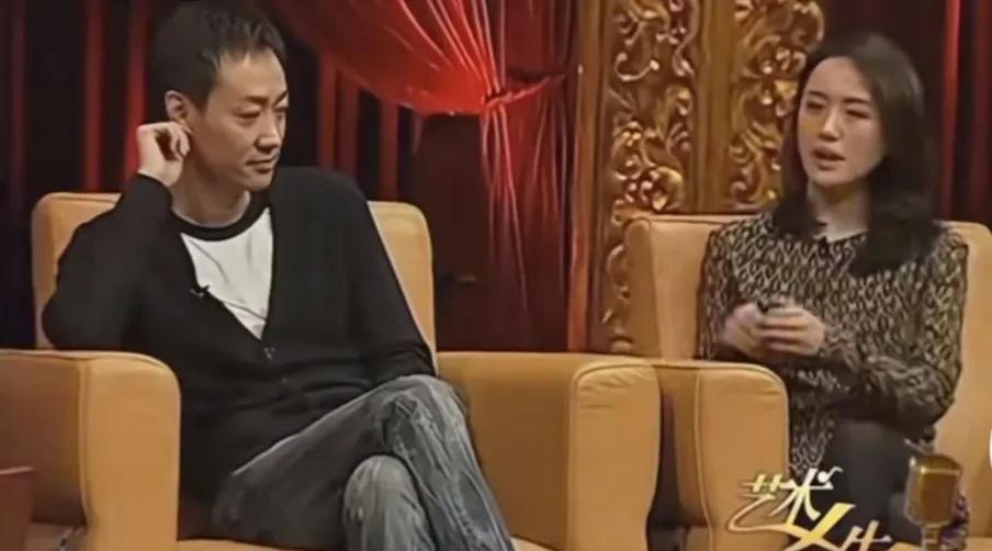 演员朱媛媛说：“大学刚毕业那会，我和辛柏青拍戏，挣了几万块钱，给我们俩激动的，就