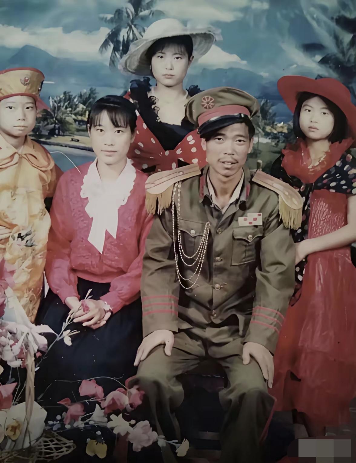 北洋的爹、民国的妈、欧洲的姐妹晚清的他[笑着哭][笑着哭]