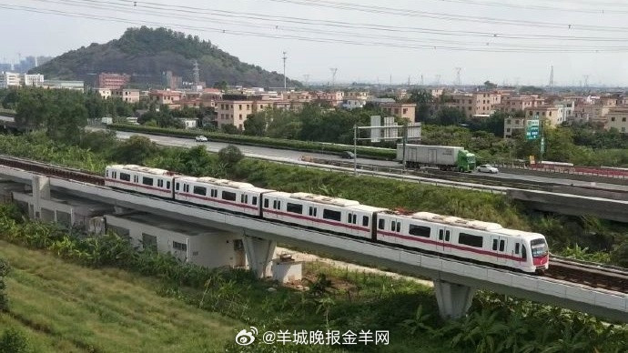 【周知！#广州地铁四号线恢复正常运营#】随着#台风韦帕#影响逐步减弱，经检查确认