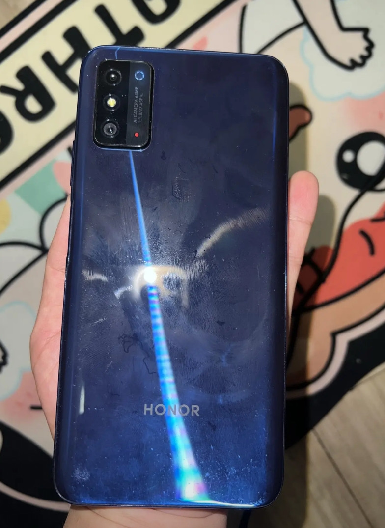 荣耀又要出7寸手机要来了吗？看数码闲聊站发布的信息，应该是有消息了，而且还是10