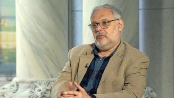 前段时间，一则消息在国际上吵翻了天——俄罗斯有专家公开吐槽，直接喊话中国，说“中