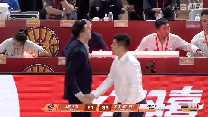 86-81！广厦客场险胜山西，总比分1-1扳平，下一场G3的决赛将继续回到广厦的