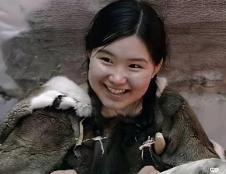 格陵兰岛上的因纽特人，长了一副中国人的面孔，这些因纽特人黑头发，黄皮肤黑眼睛，看