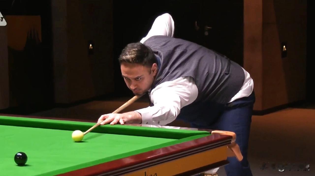 德国大师赛战报，赵心童零封江俊，晋级32强。刘宏宇、龙泽煌分别负于塞尔比和火箭奥