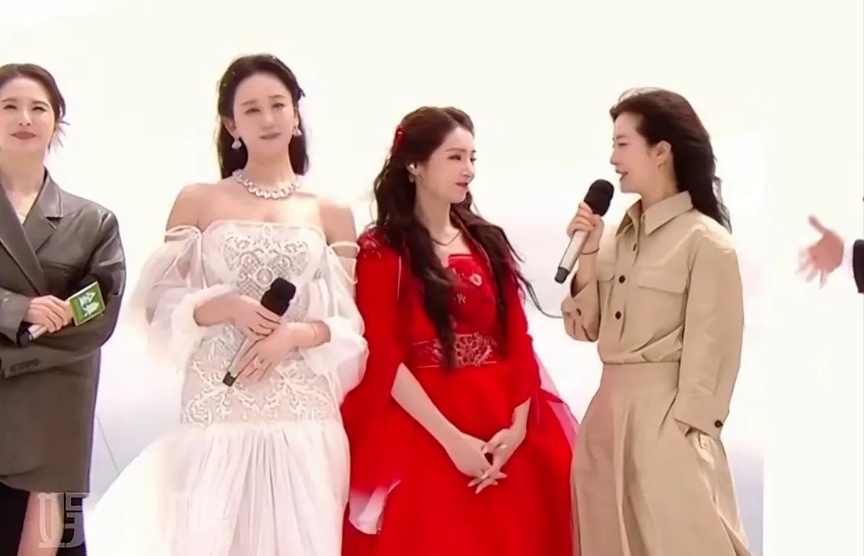 芒果台最后憋了一个大的，李晟忙接招，她却有点“接不住”在浪姐的尾声，芒果台请来