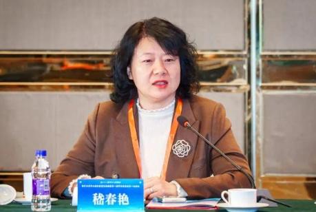 太冤了！江科大校长读稿讲话，遭全网嘲讽？低头念稿子，成了一个问题。