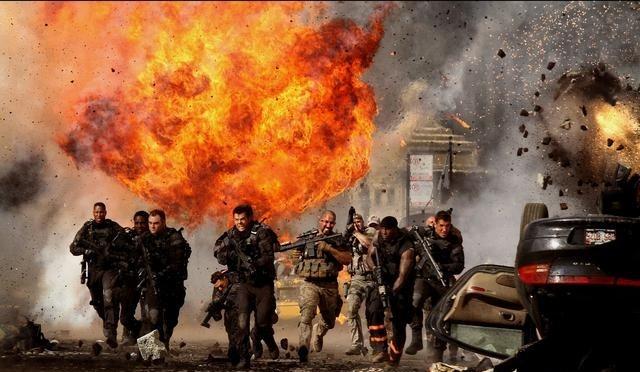 你可知一场战争到底有多烧钱？假如开战中国每人捐1000元，1.4万亿军费在现代战