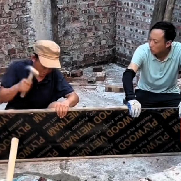小松带着老丈人一家人来到了越南省城安沛继续建民宿。这一次，小婶的爸爸没有来，可能