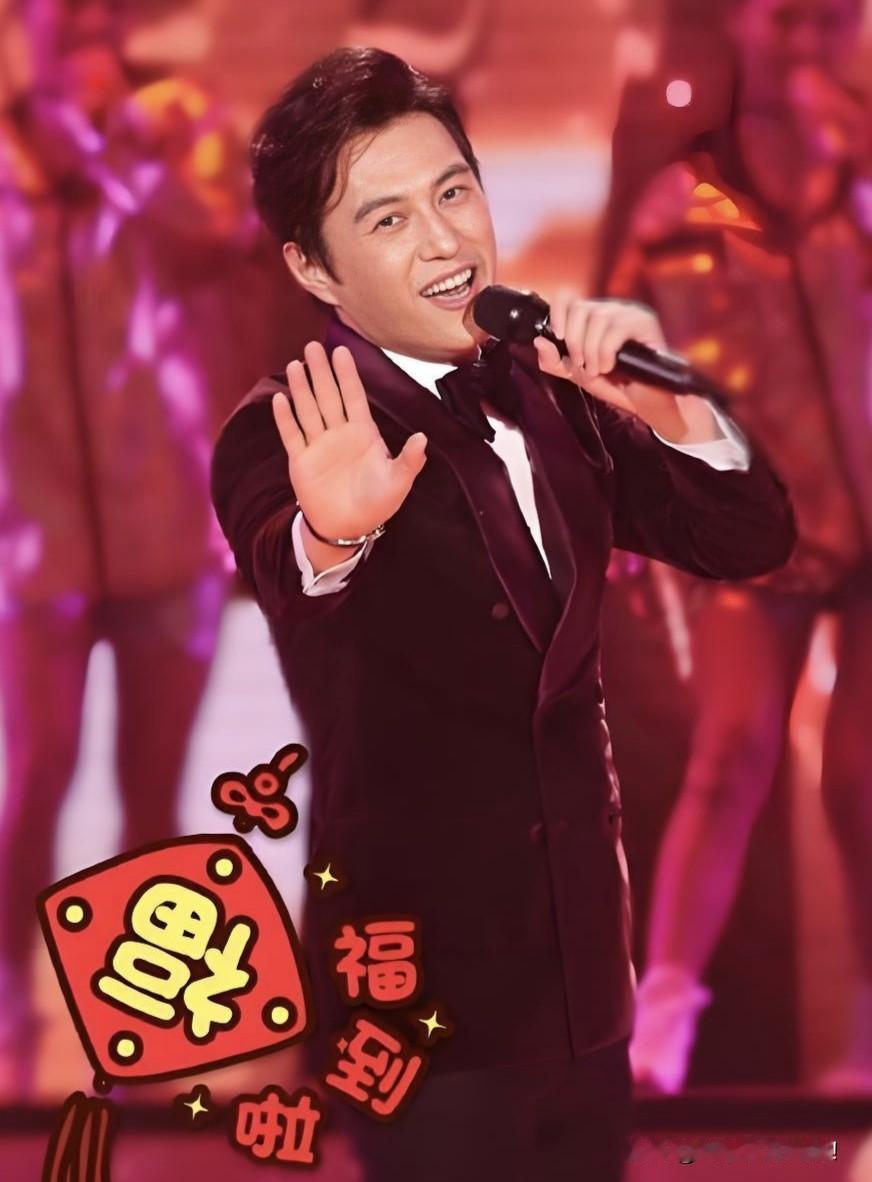 太有意思了。咱们聊点扎心的，关于靳东，关于婚姻。都说男人有钱就变坏，或者男人