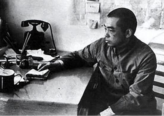 1969年，彭德怀元帅生活条件极其艰苦，劳碌一生的他在此时也患上了疾病，而且每个