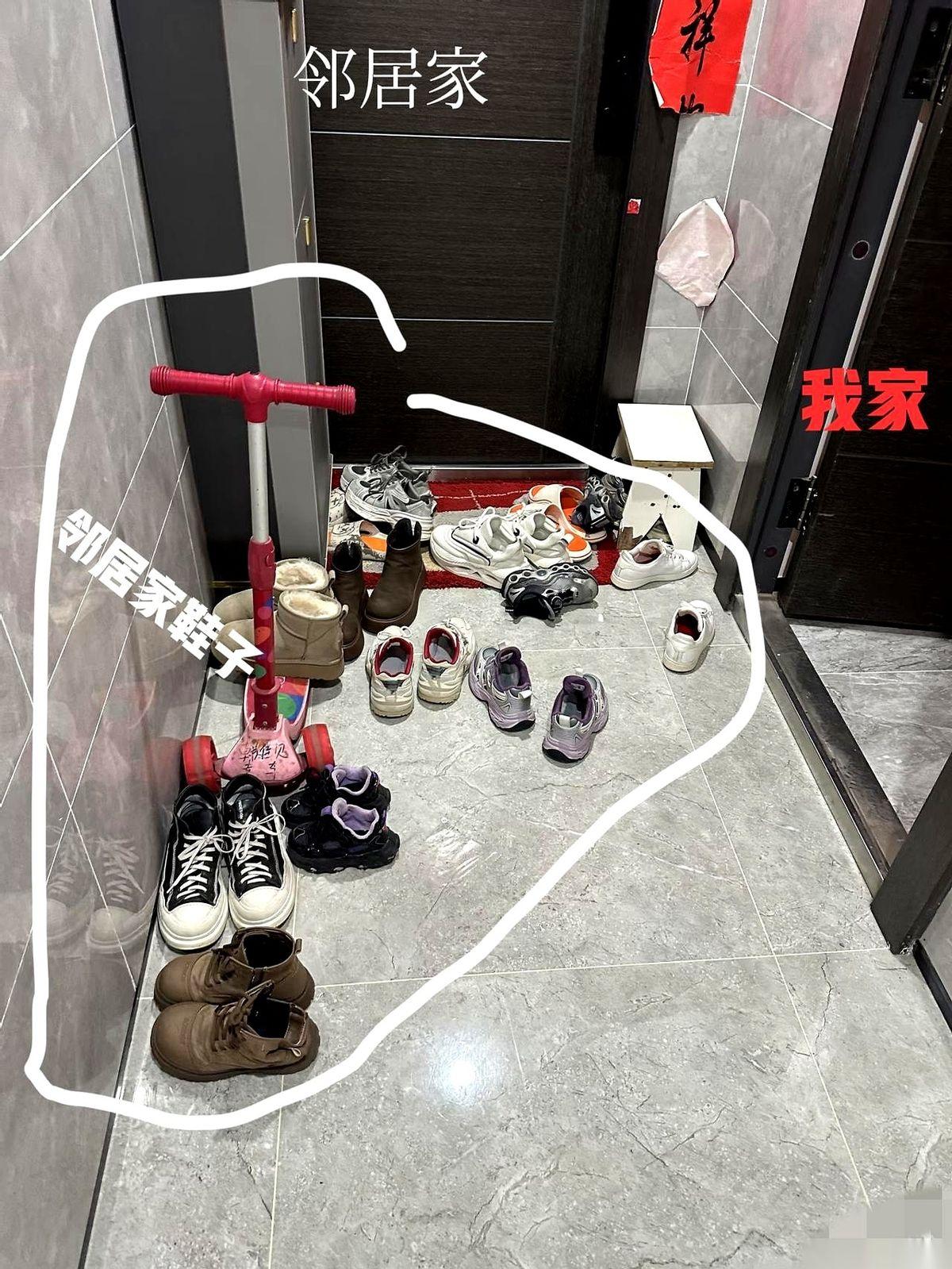 我真的，就想问问，有些人是不是没有嗅觉？每天一开门，那股陈年老酸菜混合着汗脚丫