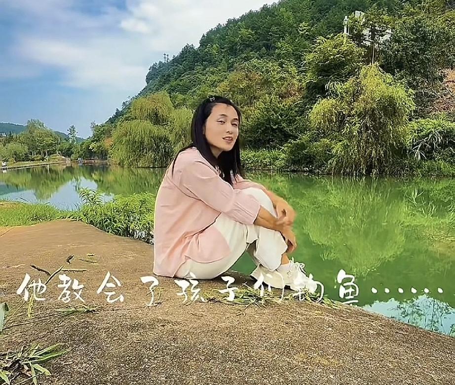 瑾汐更新动态一番话网友心疼她孩子们都开学了，她也要离开贵州了瑾汐更新动态，