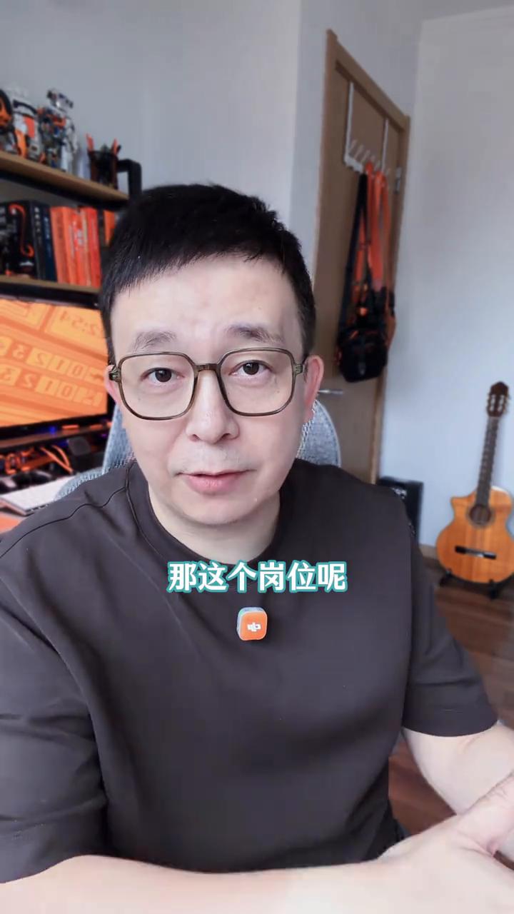江苏无锡月薪1万-1万8，招聘3名不驻场的BIM工程师。直接说事，无锡就是在招