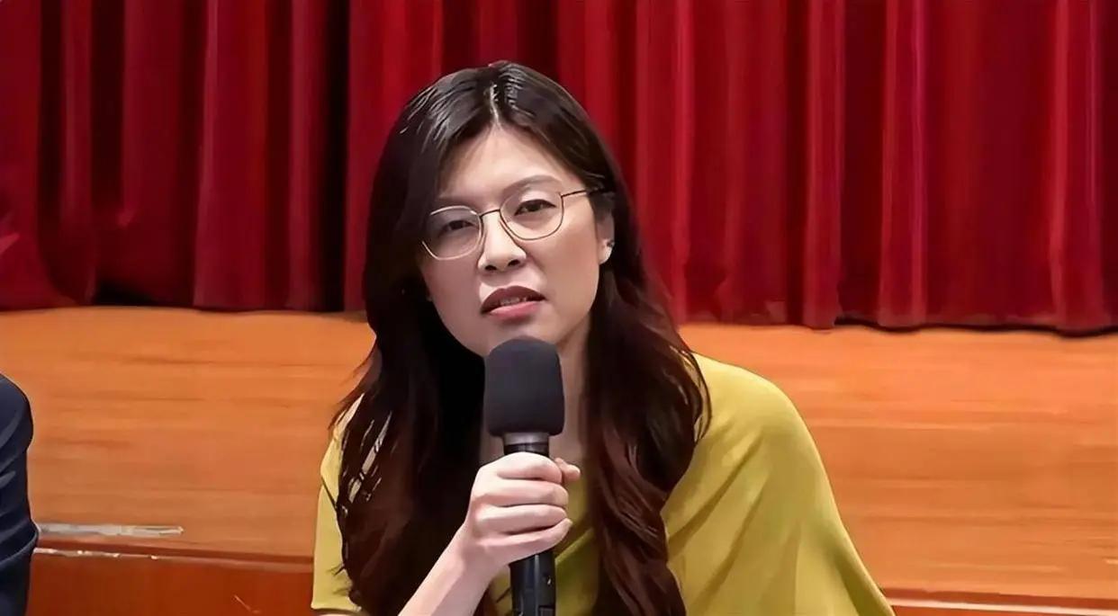 2026年刚开年，一场“政治豪赌”就轰然翻车。郑丽文高调喊话“认同九二共识”、自