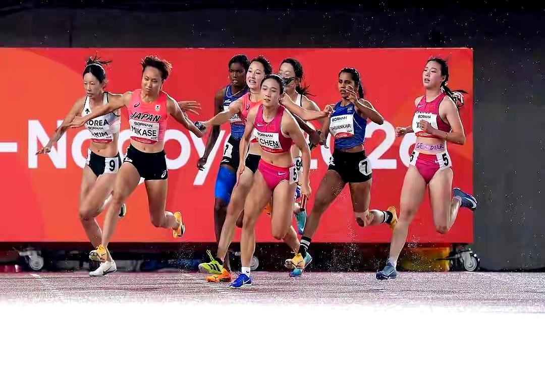 女子4×100米接力队员到底何许人也？去翻了翻履历，好家伙，个个拉出来都是单项里的硬茬子。压轴冲线的