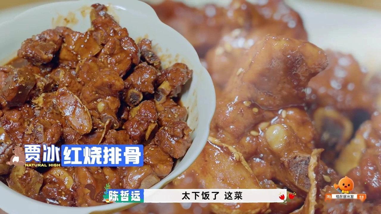 这都是我爱吃的，回家做个豆角焖面去，但是我家的焖面要手擀面，自己擀面才是最香的。