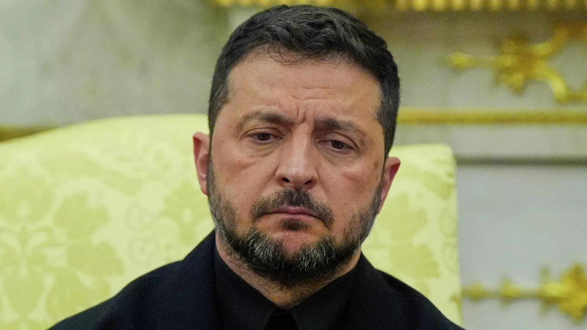 【，特朗普首次表态】近日，俄乌冲突局势疑似再生变数。当地时间11月16日，美国