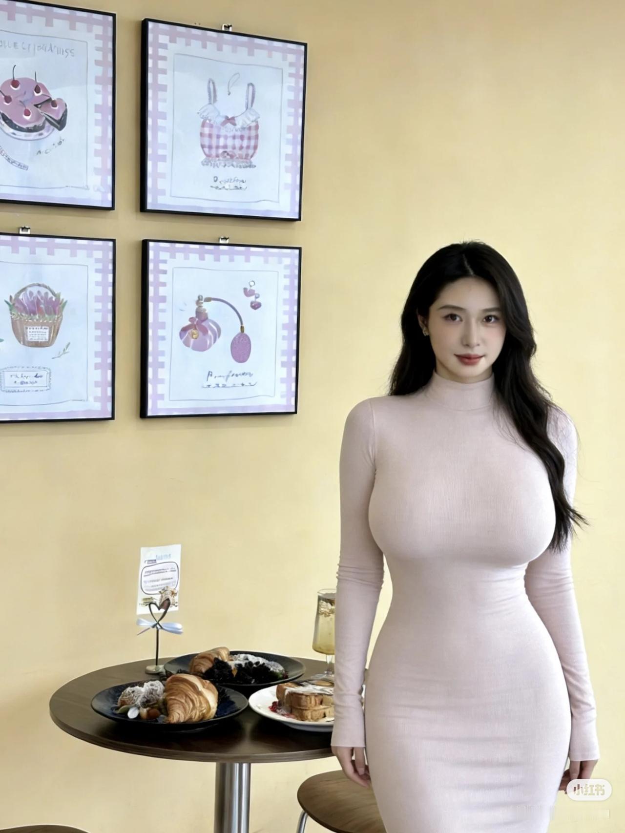 优雅与性感，你会怎么选美女穿搭写真