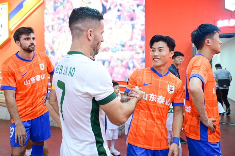 国脚大户! 邵帅国足首期名单, 北京国安、山东泰山各6人入选