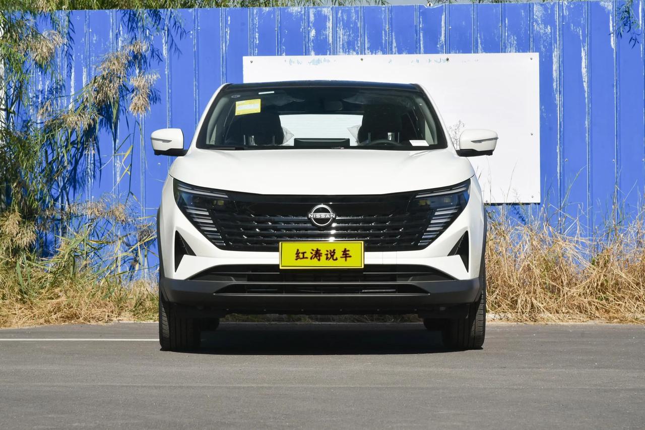 日产逍客·荣誉虽然个头不大，但空间够用，2.0L发动机技术成熟，整车质控稳定，后