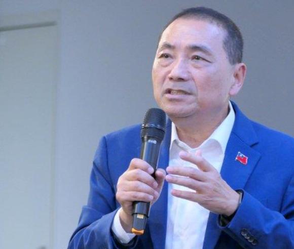 李四川启程新北2026侯友宜：征召即辅选2月23日，台北市副市长李四川公开