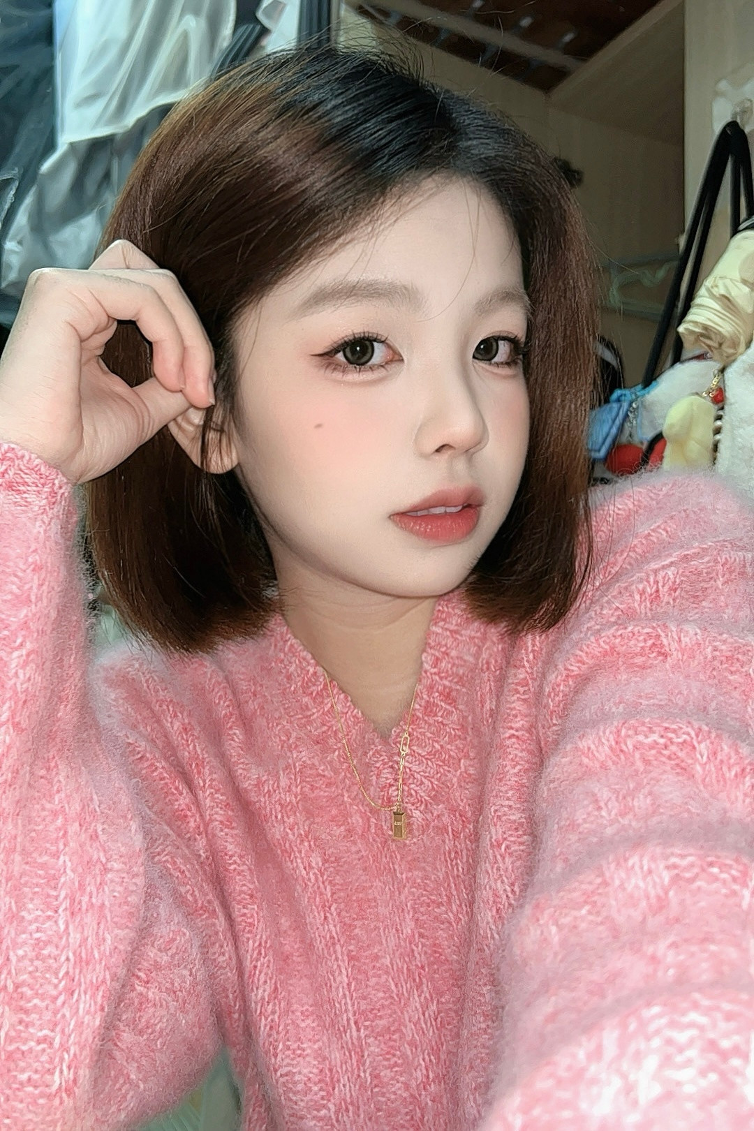 我就是很喜欢你啊我的朋友圈动态都是发给你看的每天都等你给我点赞好喜欢你