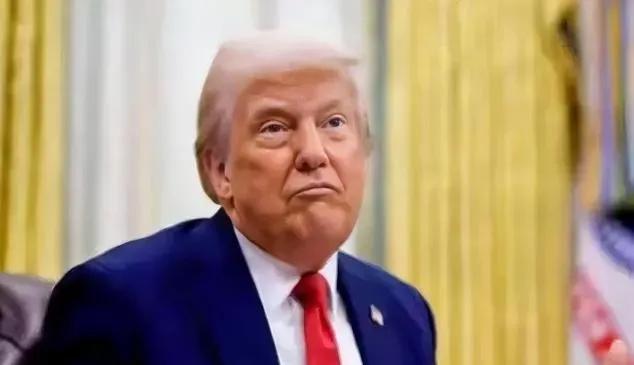 特朗普终于认栽：离了中国，美国玩不转！特朗普后知后觉发现，自己捅了个天大的
