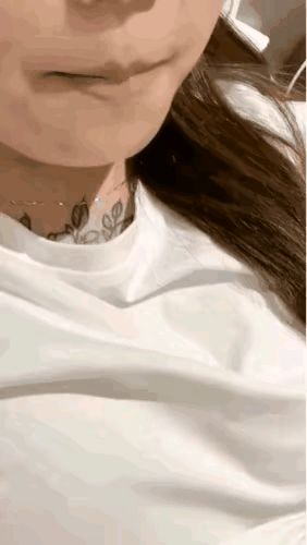 这真是活久见。到底是真的是假的?这才艺真的是头一次见。