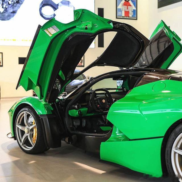 爱的颜色，绿的彻底的法拉利马王LaFerrari！汽车